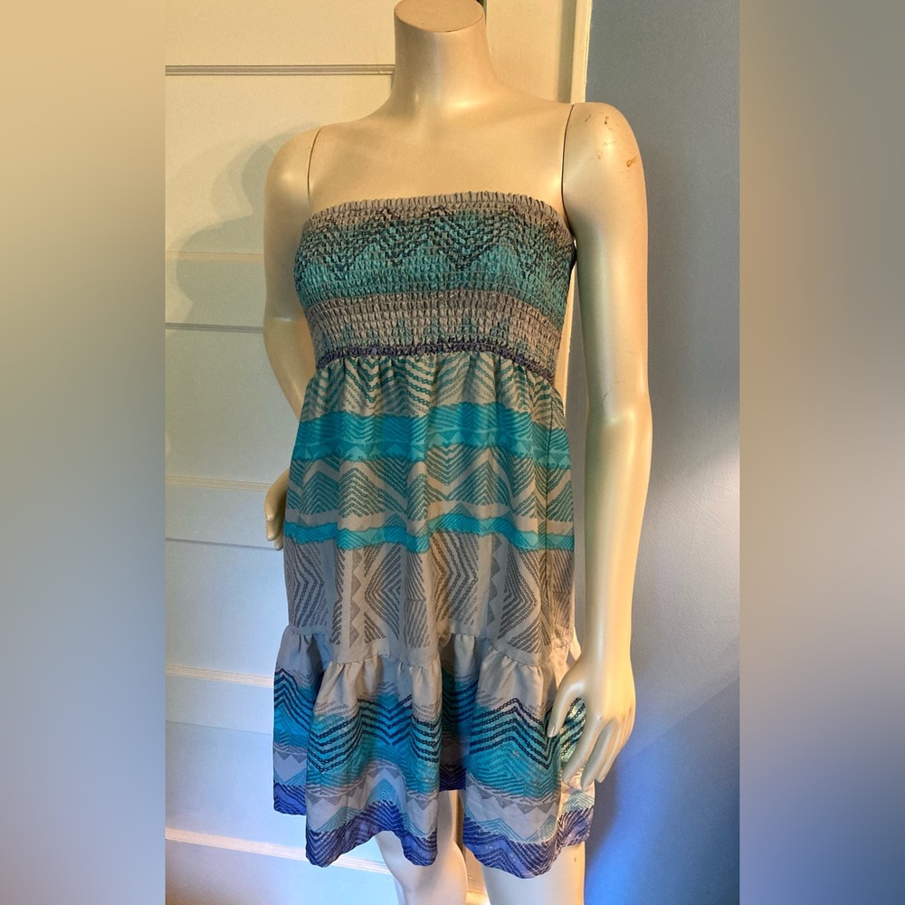 American Eagle Outfitters Sleeveless Tube Top Sundress, size Medium
